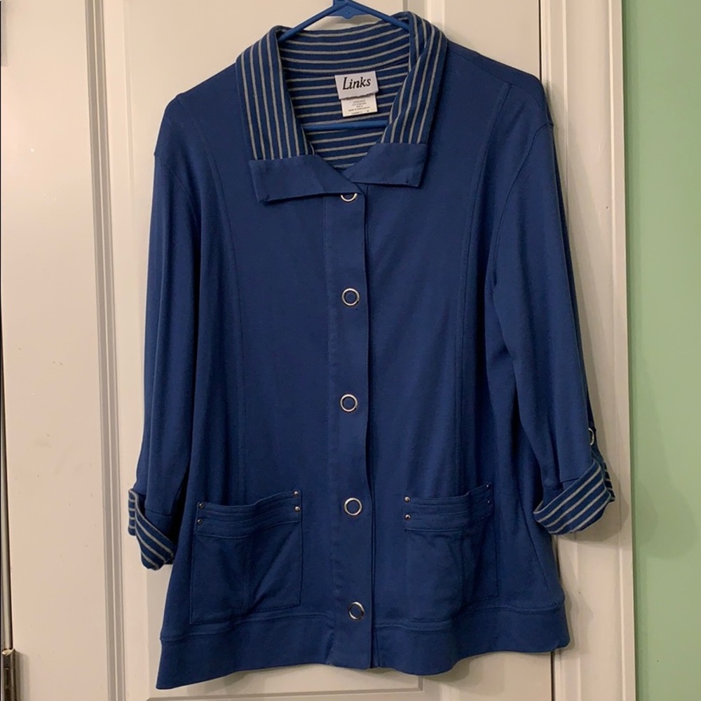 Small jacket.